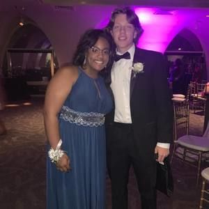 Meet your Posher, Karleigh